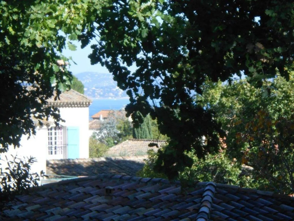 Image 2 of Saint-Tropez en résidence avec piscine