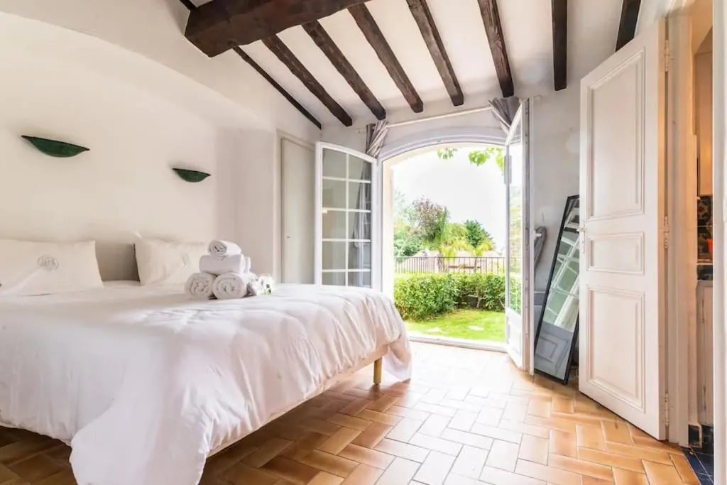 Image 4 of St-Tropez/Ramatuelle : Villa 5BR avec Piscine