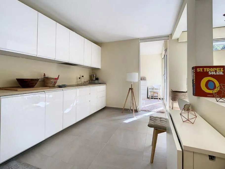 Image 6 of Sunset-Apartment St-Tropez-swimming pool-parking