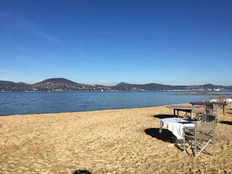 Image 2 of Terrasse vue mer, Saint-Tropez