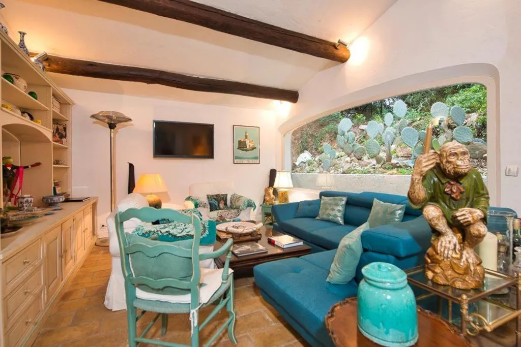 Image 2 of Villa Eleven