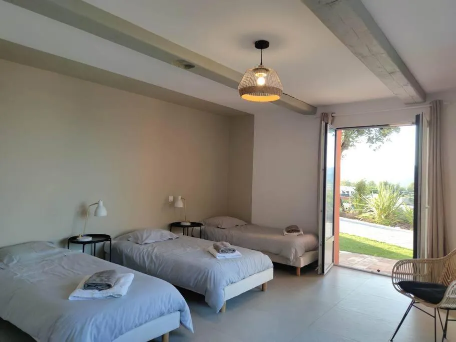 Image of Villa rose