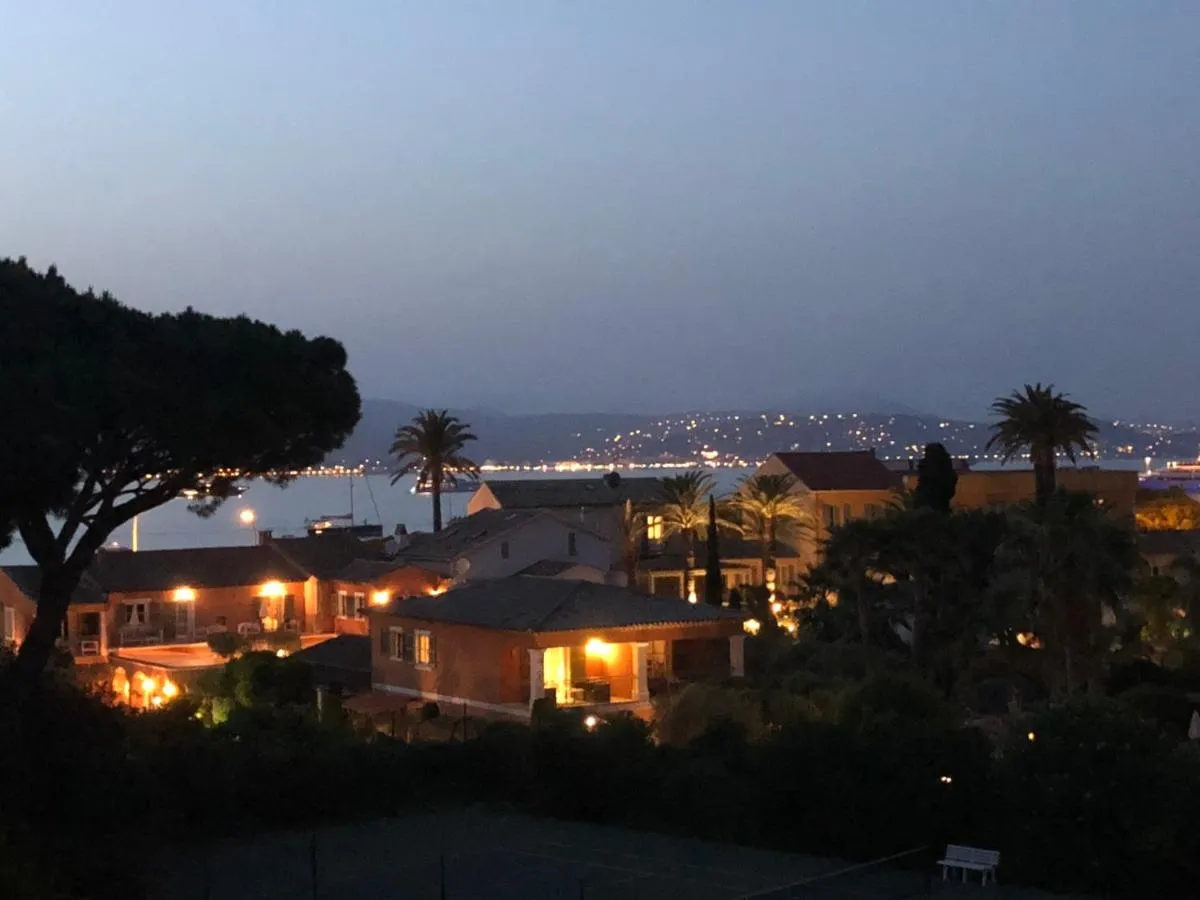 Image 3 of appartement vue mer