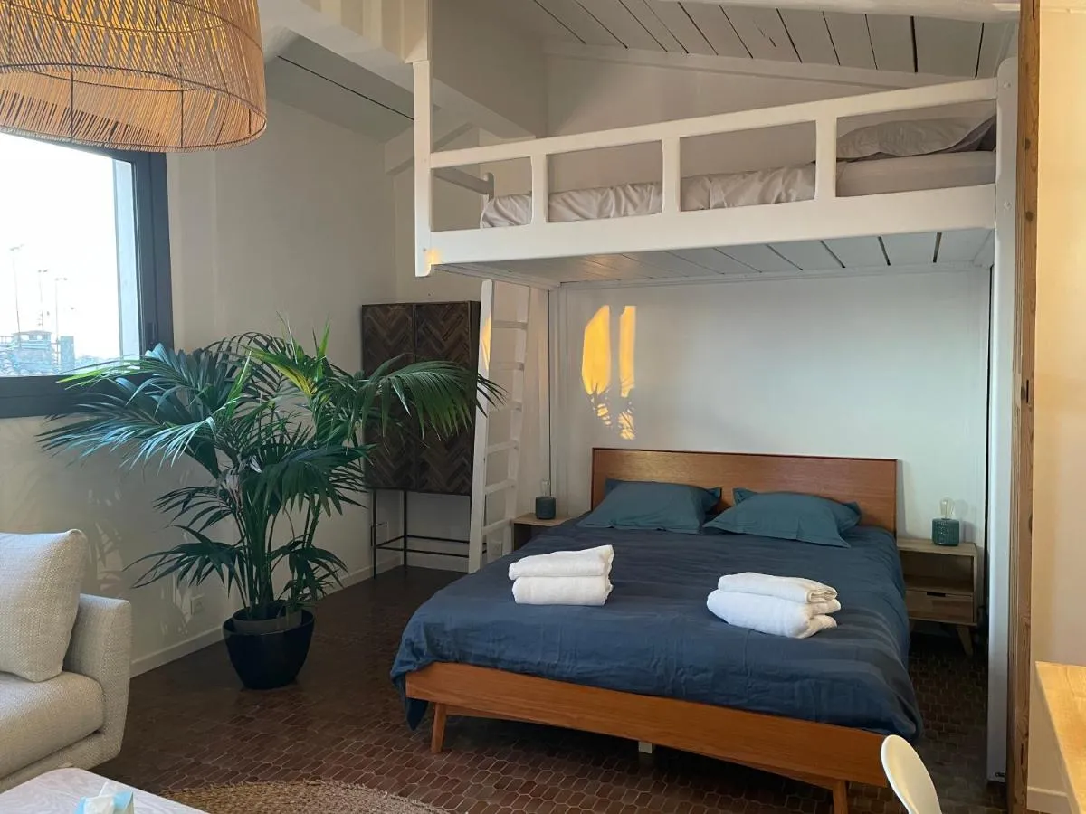 Image 5 of sous les toits de st tropez